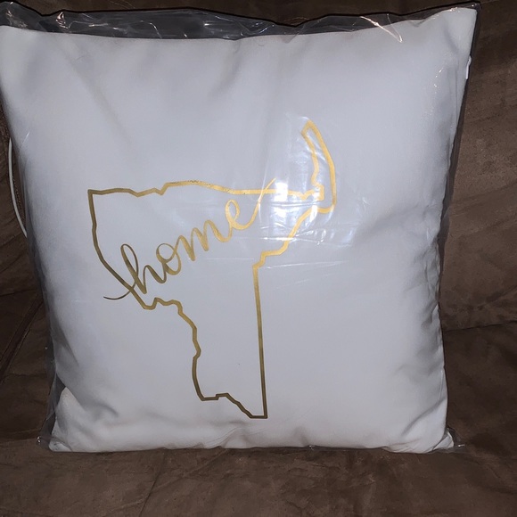 Home Accent Pillow with Gold Design - Picture 5 of 6